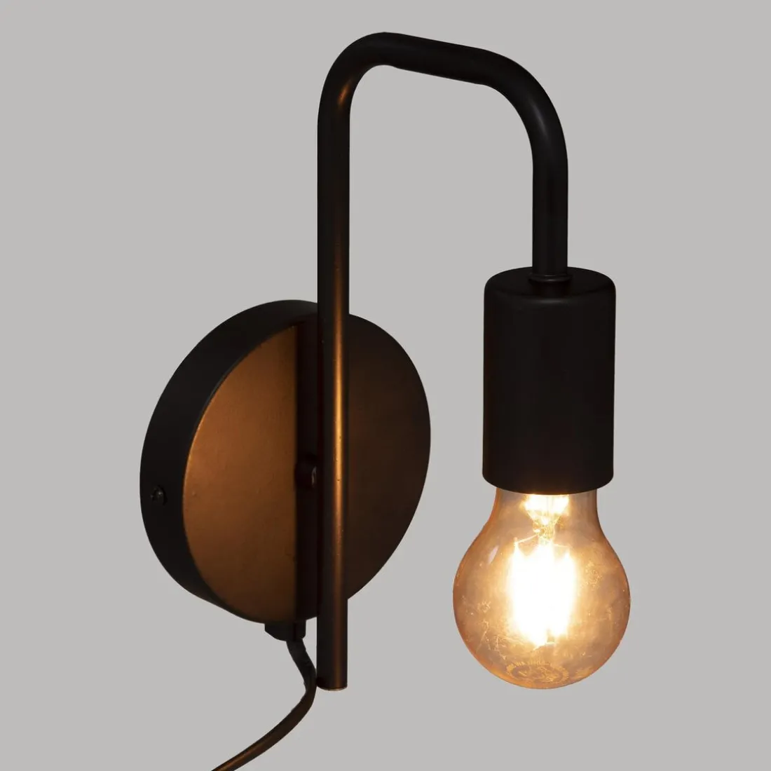 Applique Keli D12 noir en métal