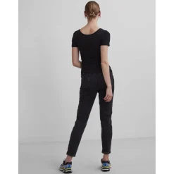 Blouse manches courtes col rond noir