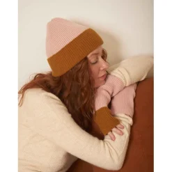 Bonnet Benny Blush 21 x 23