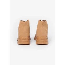 Bottines à semelles crantées camel