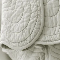 Boutis ou couvre lit uni coton - Blanc