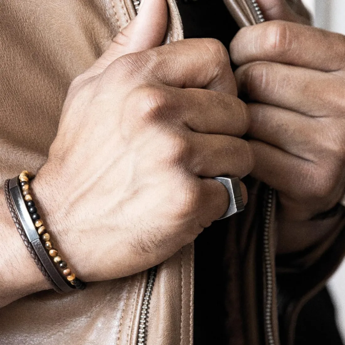 Bracelet HB6693 Multi-rangs Marron pour Homme