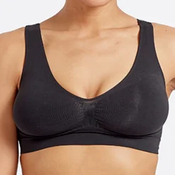 Brassière noire sans armatures à bretelles larges