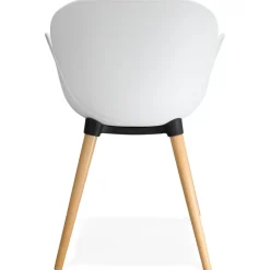 Chaise design scandinave 'PICATA' blanche avec pieds en bois