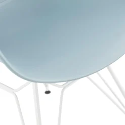Chaise moderne 'FIDJI' bleue avec pieds en métal blanc