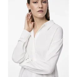 Chemise col boutonné manches longues blanc
