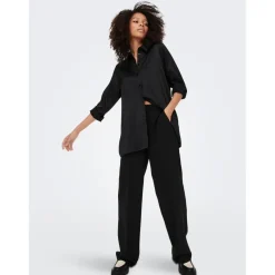 Chemise Col chemise Manches longues Coupe plus longue noir