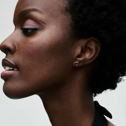 Clous d’Oreilles Cœur Rouge