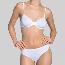 Culotte brésilienne blanche