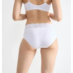 Culotte classique blanche en coton