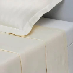 Drap plat uni satin de coton TERTIO® - Ecru