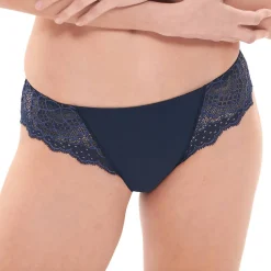Ensemble CARESSE Bleu