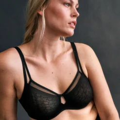 ensemble lingerie Signature Sheer