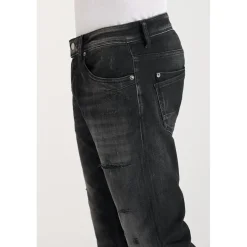Jeans ajusté stretch 700/11, longueur 34 noir Xander en coton