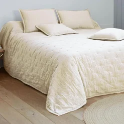 Jeté de lit matelassé CELESTE blanc écru