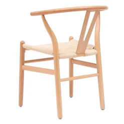 La chaise de table ROSARIO design moderne et sa structure en bois massif