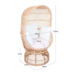 Le Fauteuil MANADO design scandinave épuré assise en rotin naturel et tissu etanche