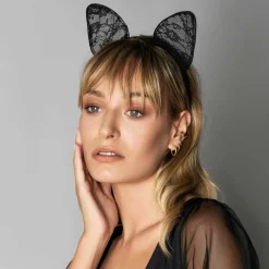 Le Félin Serre Tête Noir