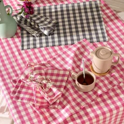 Lot de 2 ou 4 Sets de table vichy en coton DOULIASET rose pivoine