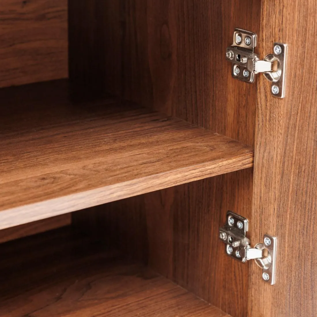 Meuble bas 4 portes 2 étagères Wany marron