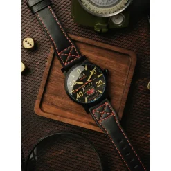 Montre Homme AVI-8 Dambuster Chadwick Meca-Quartz - AV-4113-03 Bracelet Cuir Noir