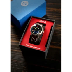 Montre Homme AVI-8 Dambuster 80Th Anniversary Royal British Legion Meca-Quatz Limited Edition - AV-4108-RBL-02 Bracelet Cuir Marron