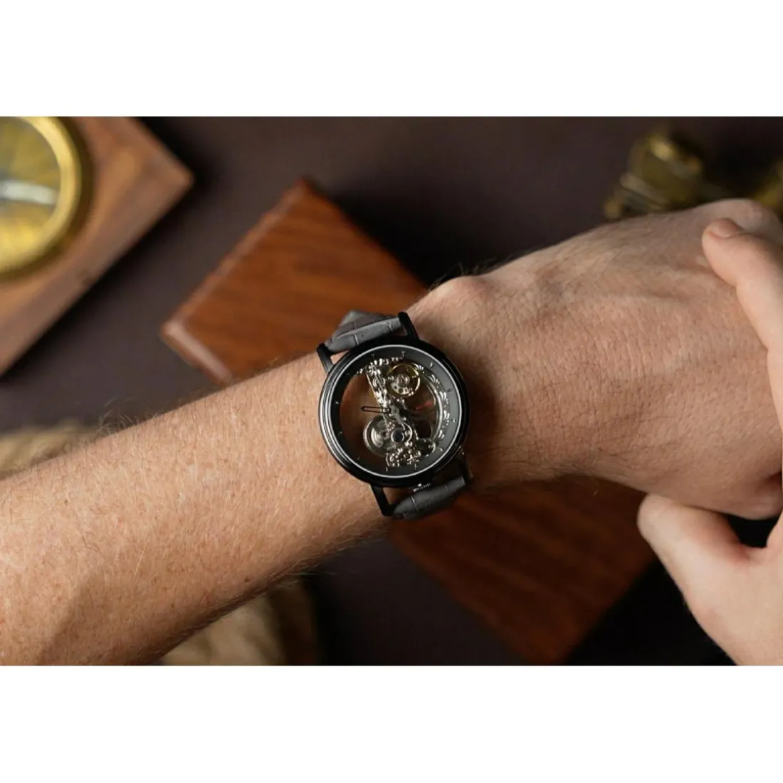 Montre Homme ES-8225-07 - Earnshaw Fowler Bridge Skeleton Automatic