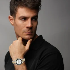 Montre homme quartz par Pascal Szerman bicolore fond blanc