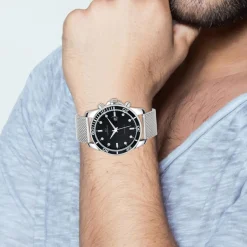 Montre homme quartz ronde acier et fond noir