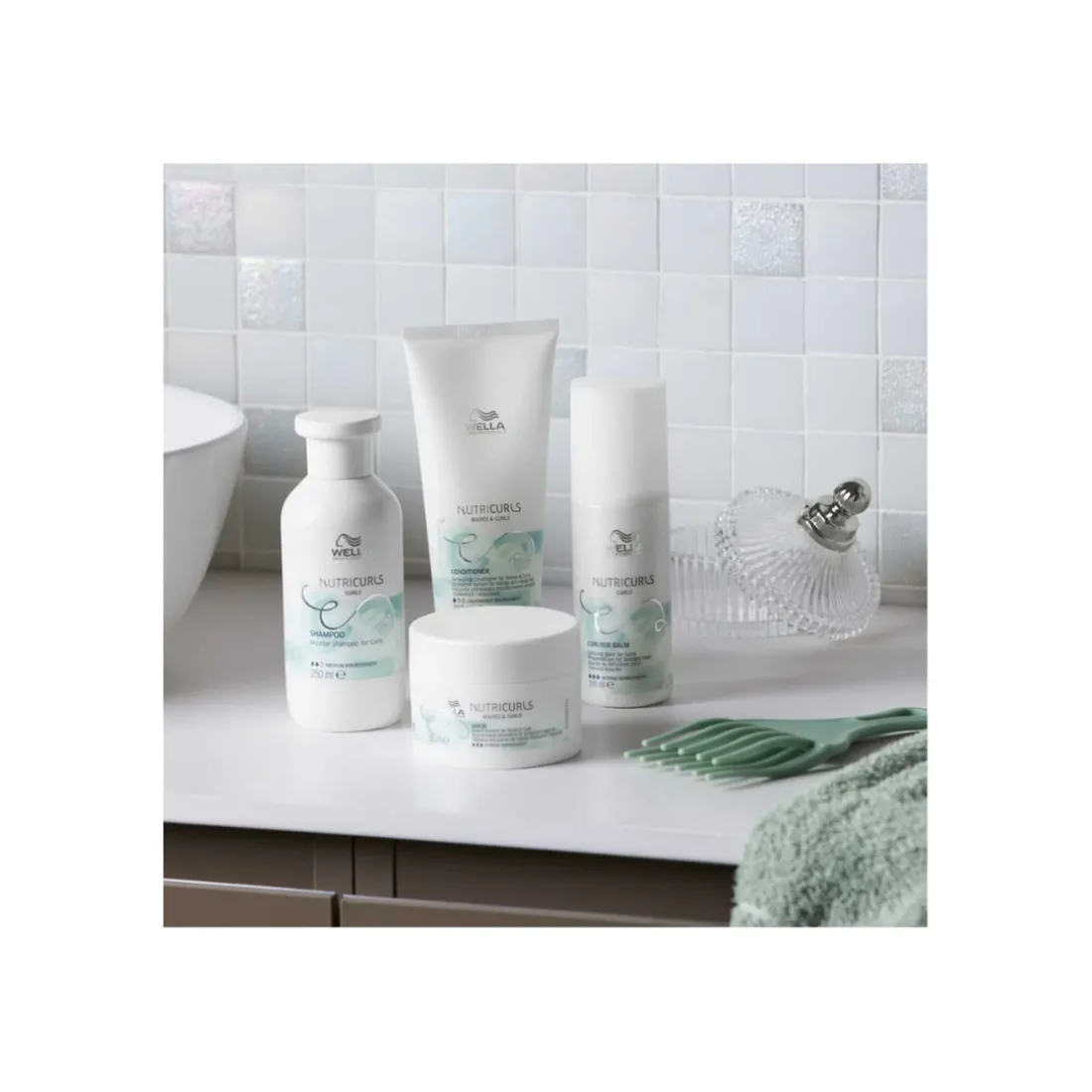 Nutricurls Milky Waves Spray Nourrisant Sans Rinçage Cheveux Ondulés