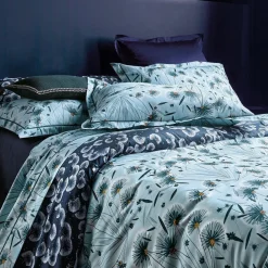 Parure Drap plat 240 x 300 cm + 2 taies 65 x 65 + DH FLOREA Bleu céleste