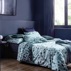 Parure Drap plat 240 x 300 cm + 2 taies 65 x 65 + DH FLOREA Bleu céleste