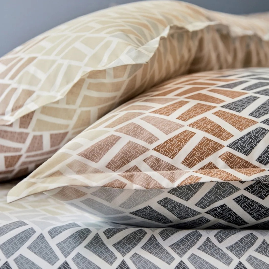 Parure Housse de Couette 2 Taies d'oreiller NUANCES - Perles