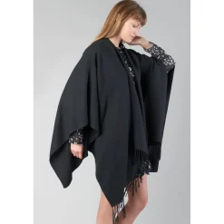 Poncho Pili noir