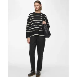 Pull en maille Mathilde en viscose noir Isa