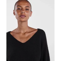 Pull en maille noir Cara