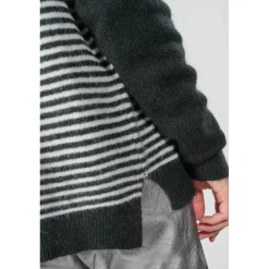 Pull LAND noir Nea
