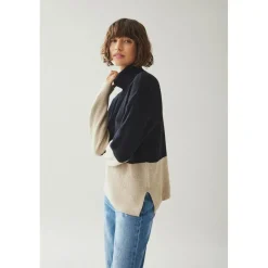 Pull poignets côtelés col roulé noir en viscose