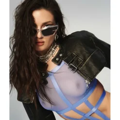 Shaderi robe et string