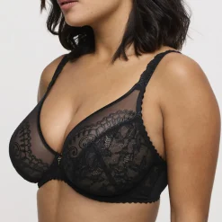 Soutien Gorge à décolleté plongeant noir