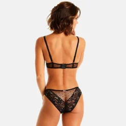 Soutien-gorge à armatures noir Shaker
