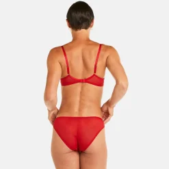 Soutien-gorge ampliforme coque moulée rouge Miracle