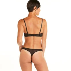 Soutien-gorge ampliforme coque moulée push-up noir Rafale