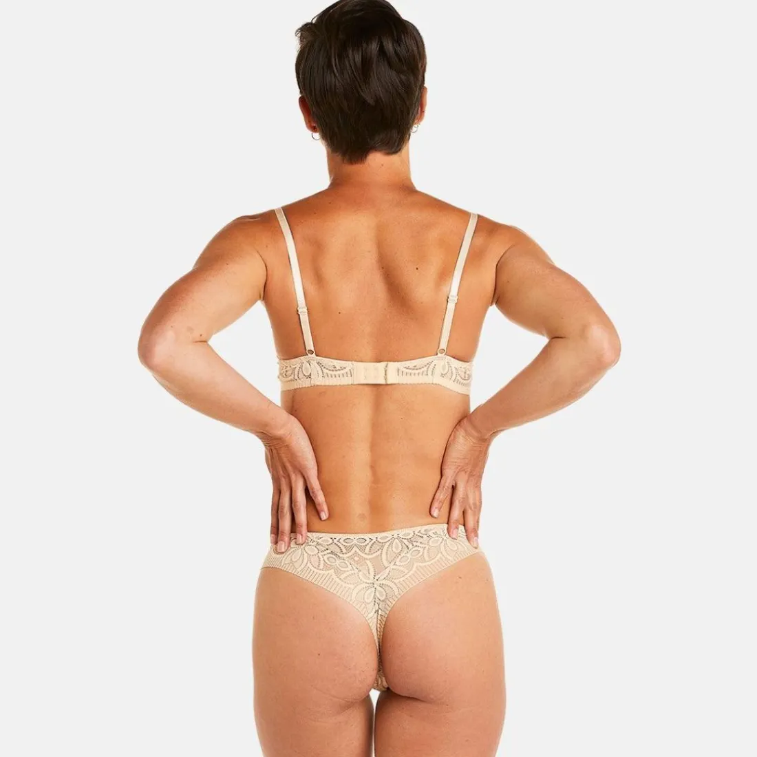 Soutien-gorge ampliforme coque moulée nude Apologie beige