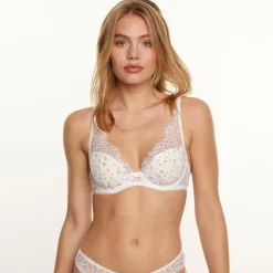 Soutien-gorge ampliforme coque moulée blanc Défilé