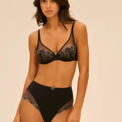 Soutien-gorge avec armatures décolleté plongeant Moonlight