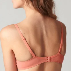 Soutien-gorge avec armatures décolleté plongeant - rose