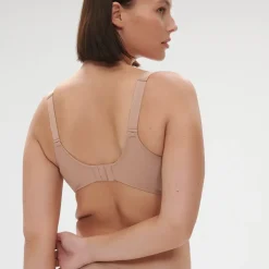 Soutien-gorge avec armature décolleté carré