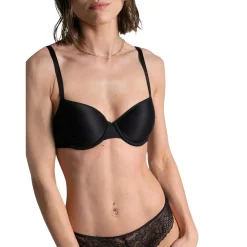 Soutien-gorge avec bonnet à mémoire de forme noir