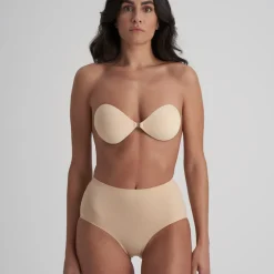 Soutien-gorge bandeau adhésif dos nu chair
